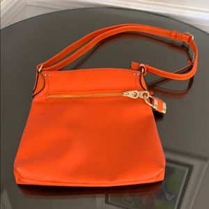 Meet your Posher, Clare